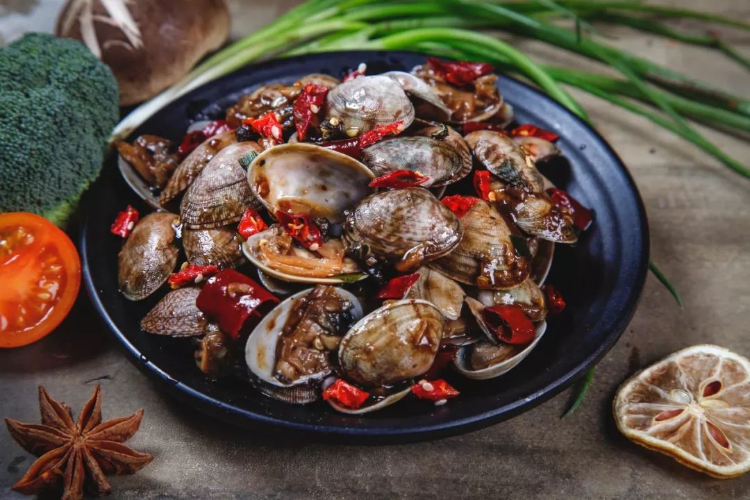 美食古诗词经典名句（古人称赞美食的诗句）