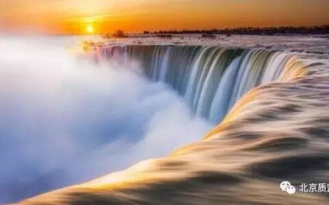 一泻千里是什么意思（一泻千里的解释及出处）