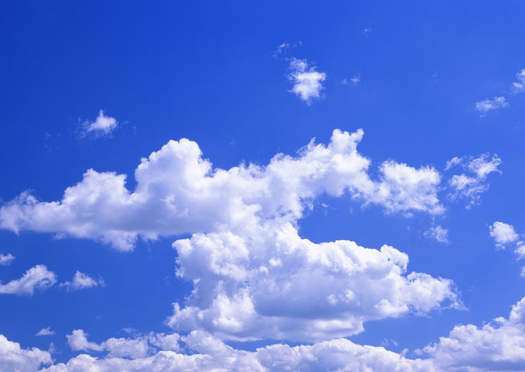 形容天空美的句子诗句（形容蓝天白云很美的诗）