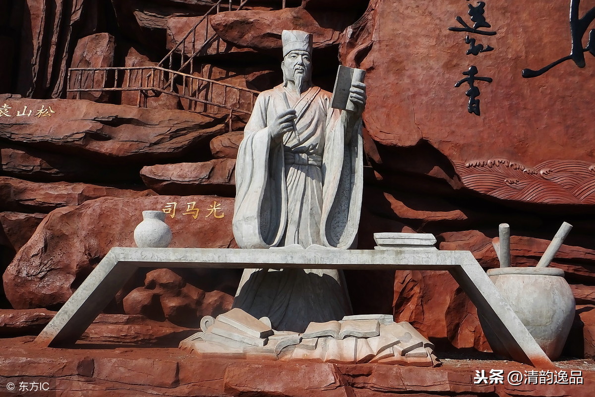 将进酒杯莫停什么意思（李白的将进酒全诗赏析）