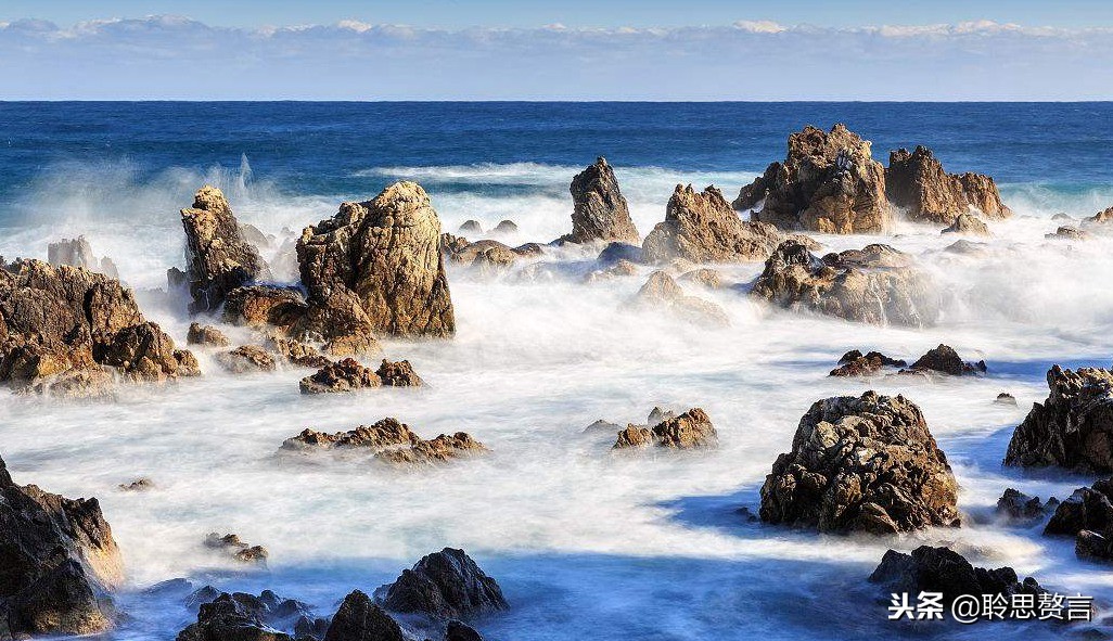 形容大海的诗句精选（描写大海很美简短句子）