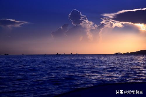 形容大海的诗句精选（描写大海很美简短句子）