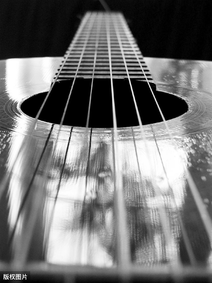 关于饮茶的诗句（悠闲自在饮茶的诗词）