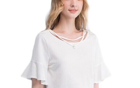 简约宫廷风，荷叶袖T恤挥别麒麟臂