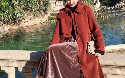 不得不穿的复古大衣 春日正当时