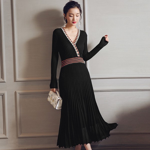 丰富冬季造型，少不了这些百褶裙的神助攻