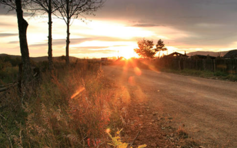描写思乡的诗文有哪几首（表达乡愁的10首著名古诗）