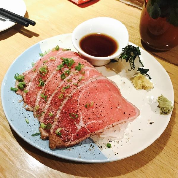 吃美食发朋友圈的话语（分享美食的句子）