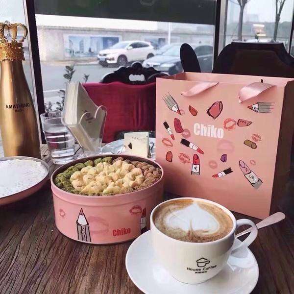 吃美食发朋友圈的话语（分享美食的句子）