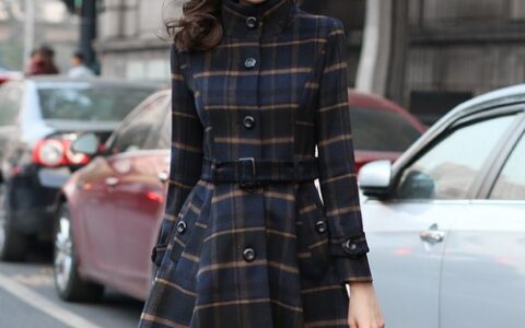 娇小女生与长大衣无缘？才不是呢！