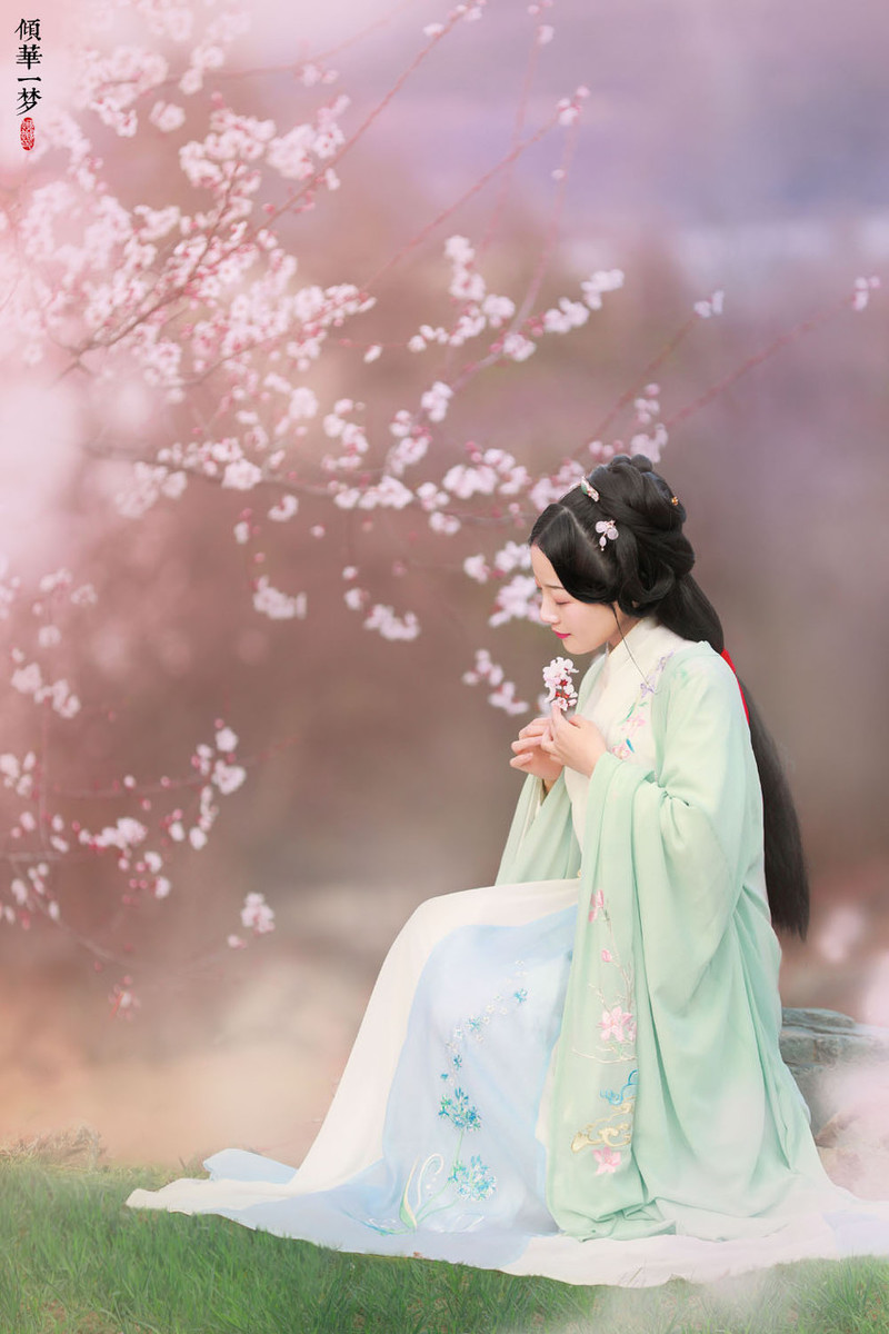 杜甫描写春天的诗有哪些（杜甫最美的两首春天律诗）