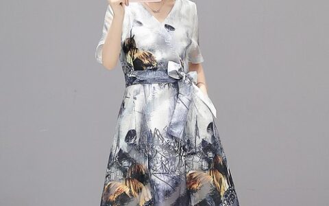 从“阿姨”到女神 只需一件连衣裙