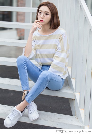 裤腿卷的妙，也不如把九分裤穿好