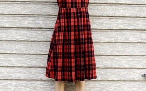 为你深藏肉与胖，高腰A字淡定脸，不谢