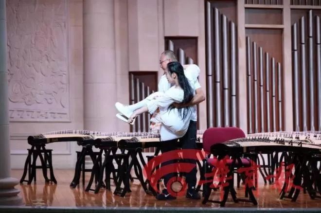 15个名人励志故事的意思（正能量的小故事）