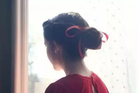 一个人为生活心烦的说说（心情低落很心烦的短句）