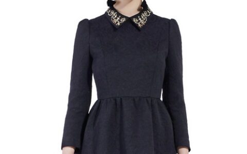 同是小黑裙，如何不一样？