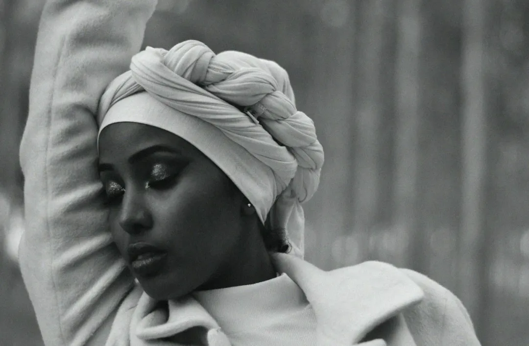 放下一段不该有的感情（一瞬间彻底醒悟的说说）