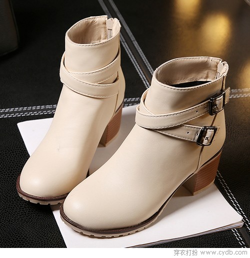 从踝靴看秋向冬的转变