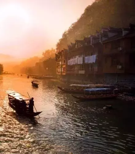 表达思念家乡的古诗（思乡之情的古诗十首）