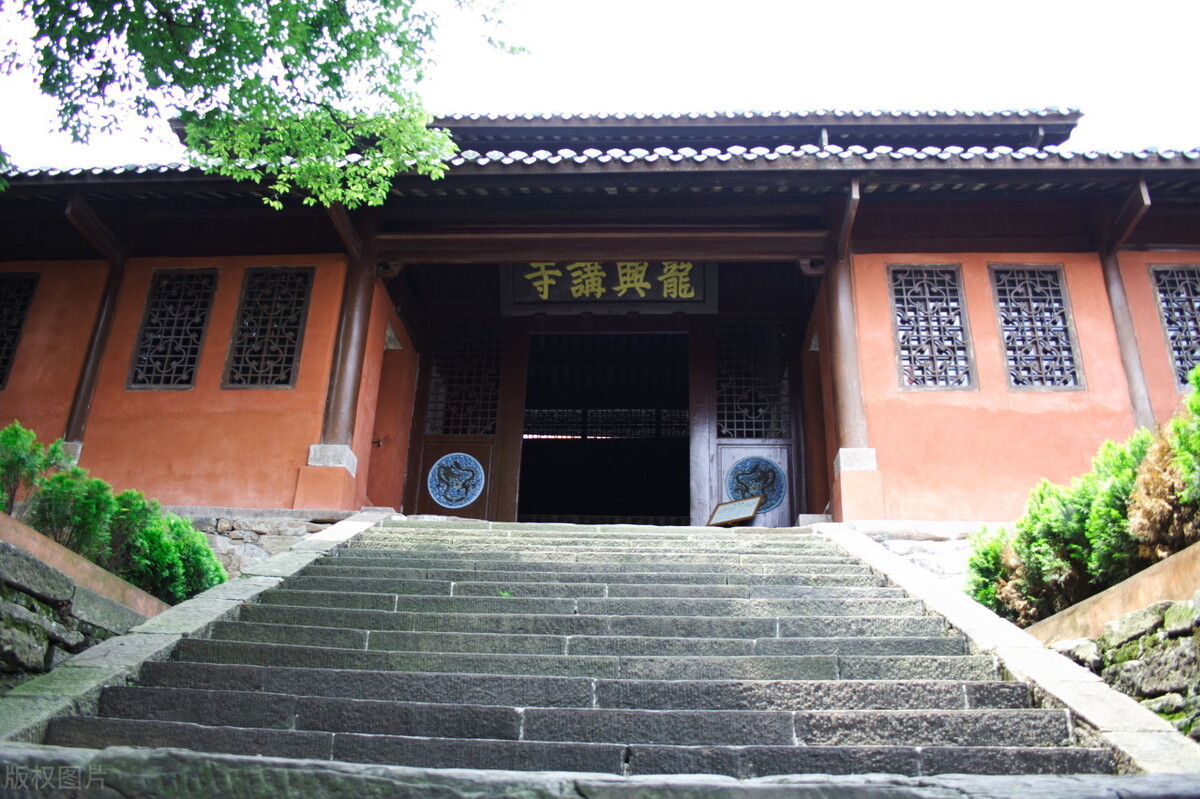 水浒传的读书笔记摘抄好词好句（蕴含哲理的名言名句）