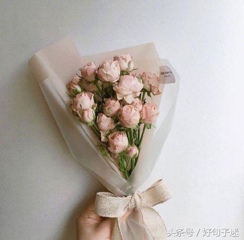简短有深度的个性签名（女人有品位的个性签名）
