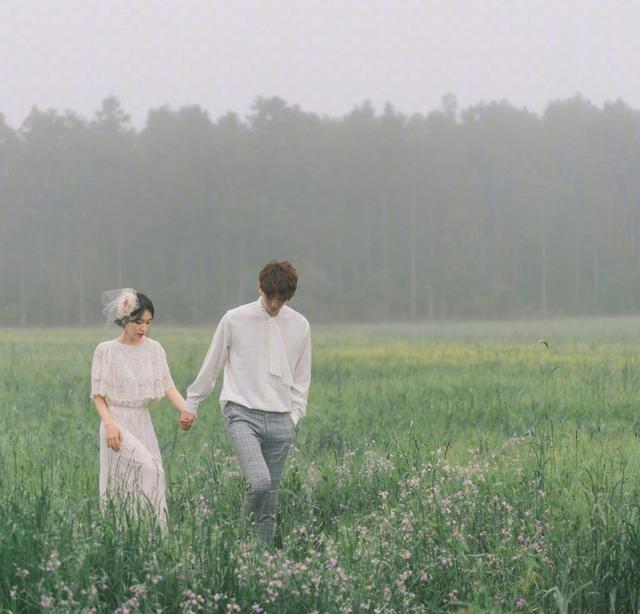 经典爱情短语语录（情感文案短句爱情）