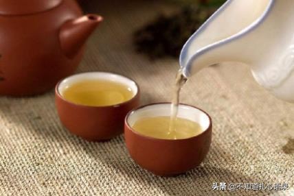 人品与做人的底线句子（朋友圈人品的经典句子）