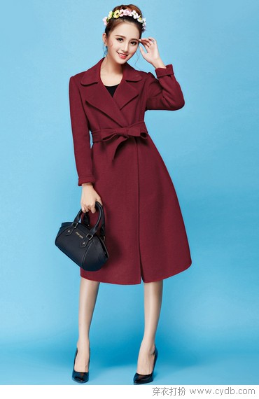 更喜欢简单的小外套