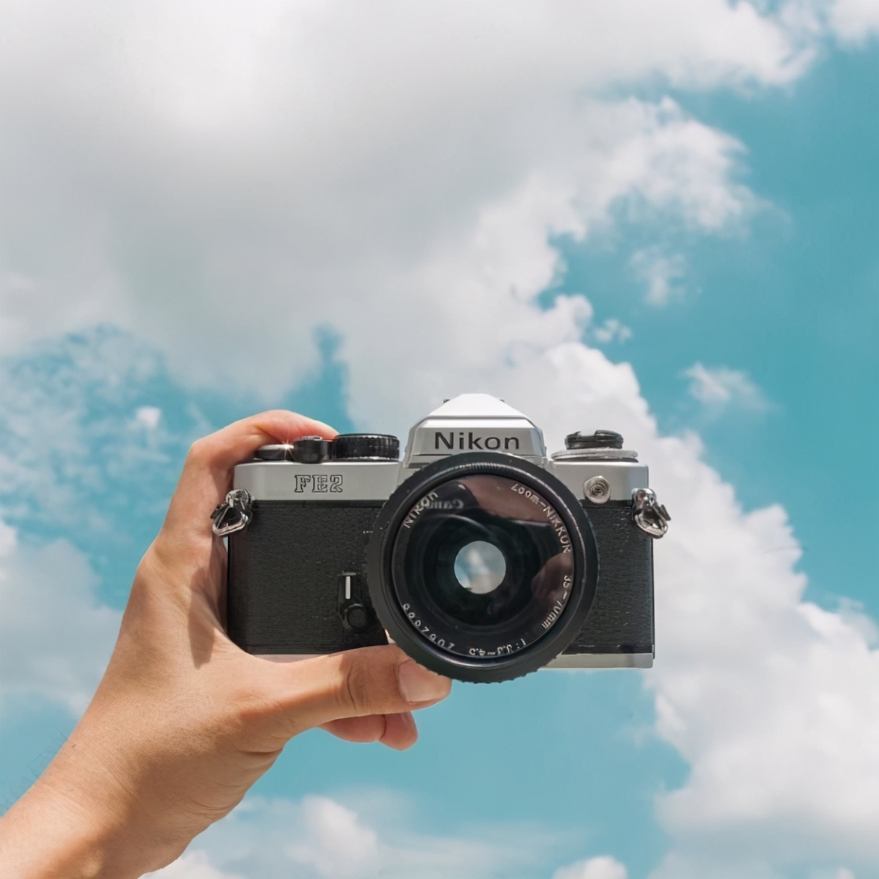 发朋友圈早安的句子（高情商早安问候方式简单短语）