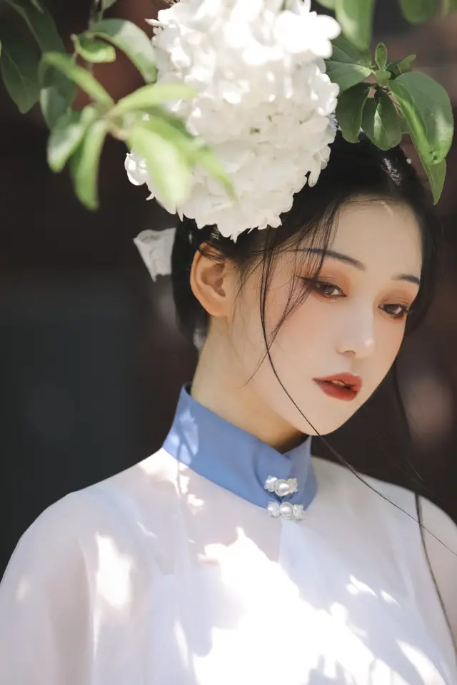 朋友圈吸引人的美食宣传语（关于美食的创意广告词）