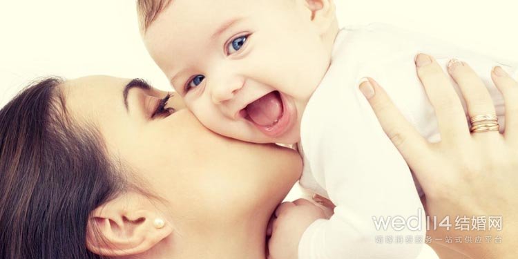 宝宝百日祝福语女孩（写女宝宝百日祝福语）