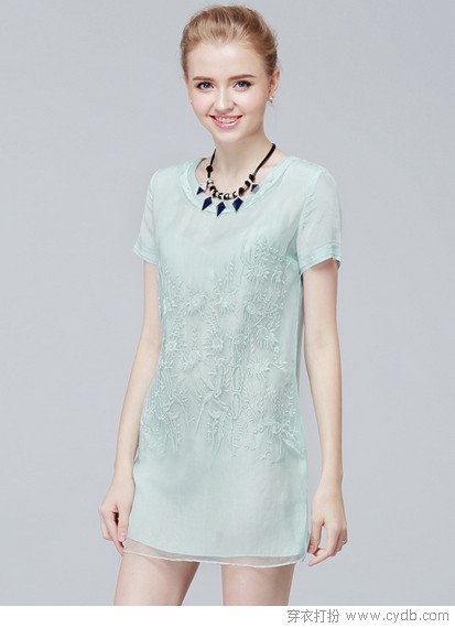 基础款圆领 夏日不能缺