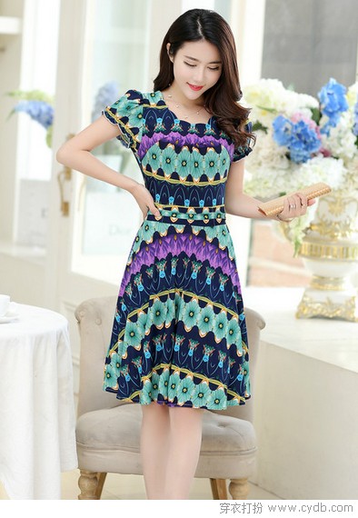 成为长裙女神的一千种可能