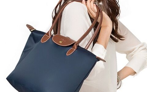 把夏天都装进大包包里