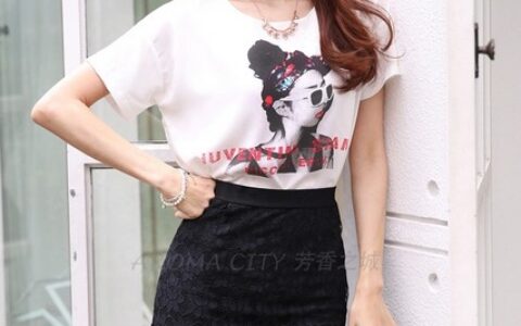 每次回眸都能看见雪纺在身后