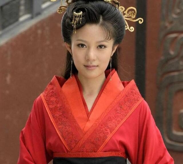 描写西湖的优美句子（赞美西湖的诗句大全 ）