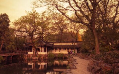 关于回忆的诗句唯美（关于往昔的唯美句子）