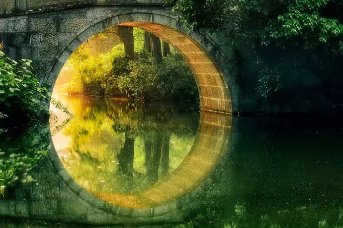 描写少年的诗句有哪些（关于少年励志的诗句名言）