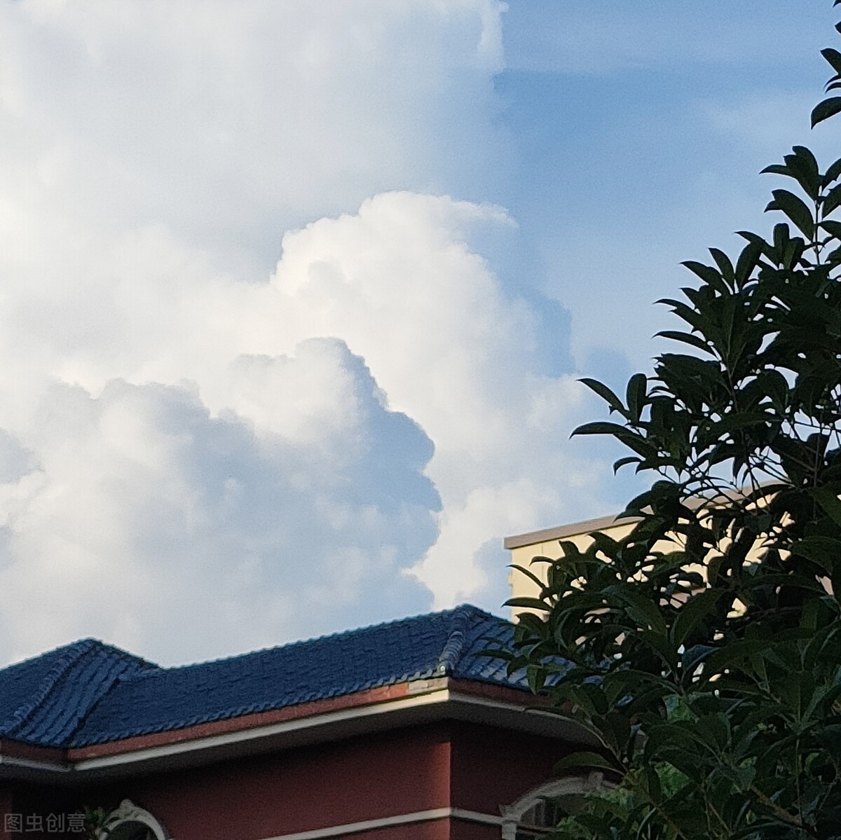 优美好句摘抄大全（三年级优美短句）