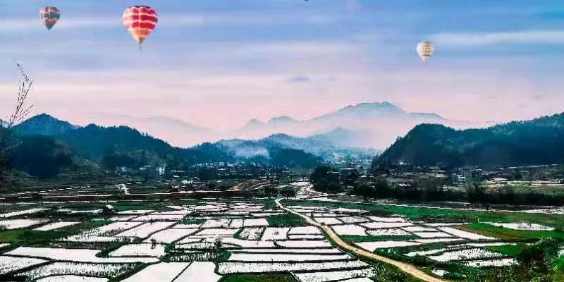 形容山水房子优美风景的句子（山清水秀风景优美诗句）