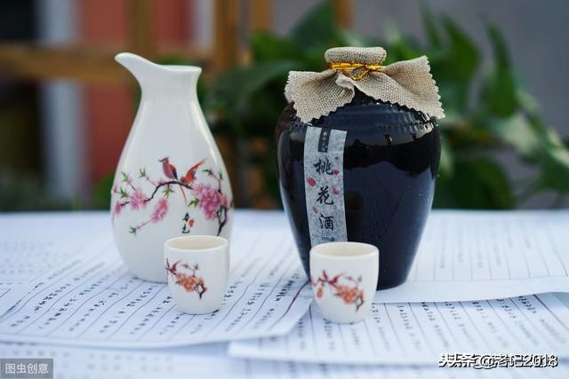 关于酒的古诗有哪些（关于酒的诗句经典语录）