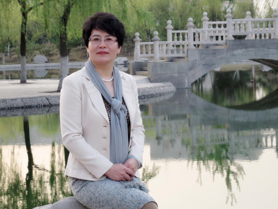 花木兰诗词原文朗诵（木兰辞原文朗诵译文）