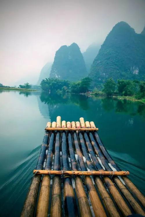 早发白帝城的古诗（早发白帝城古诗翻译）