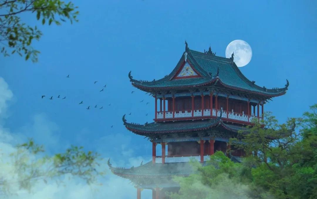 早发白帝城的古诗（早发白帝城古诗翻译）