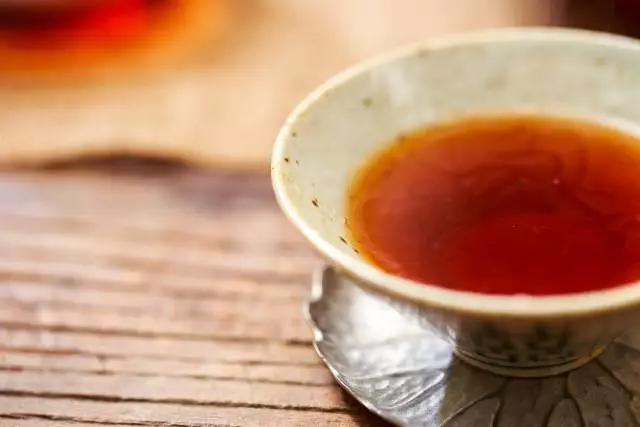 关于茶的唯美句子（有意境的茶室名字大全）