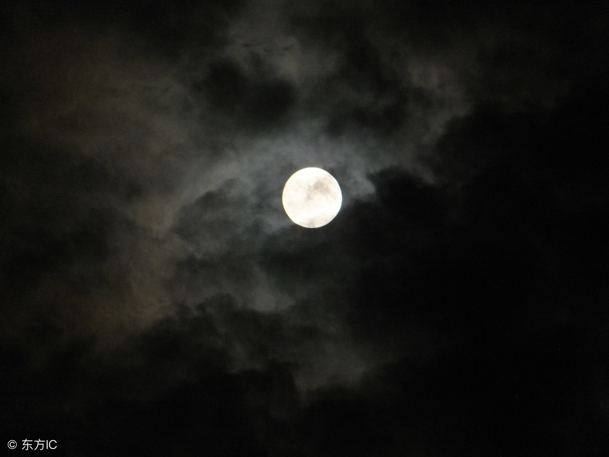 夜月古诗带拼音版图片（夜月全文赏析及释义）