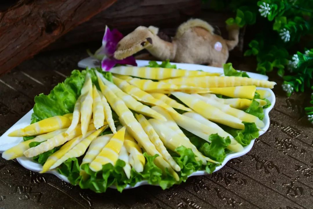 描写美食的古诗词有哪些（古人称赞美食的诗句）