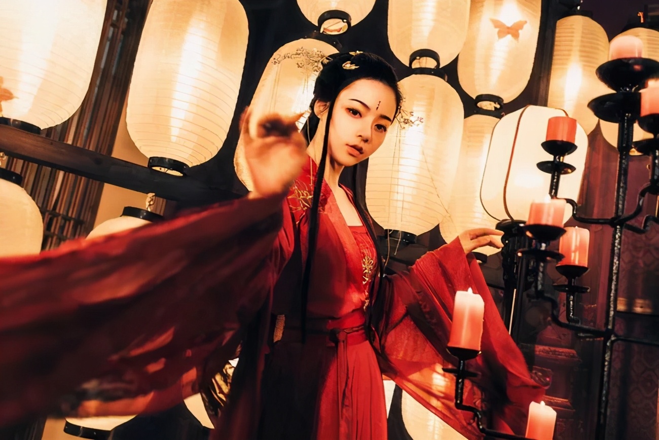 夜泊秦淮近酒家（烟笼寒水月笼沙夜泊秦淮近酒家全诗赏析）