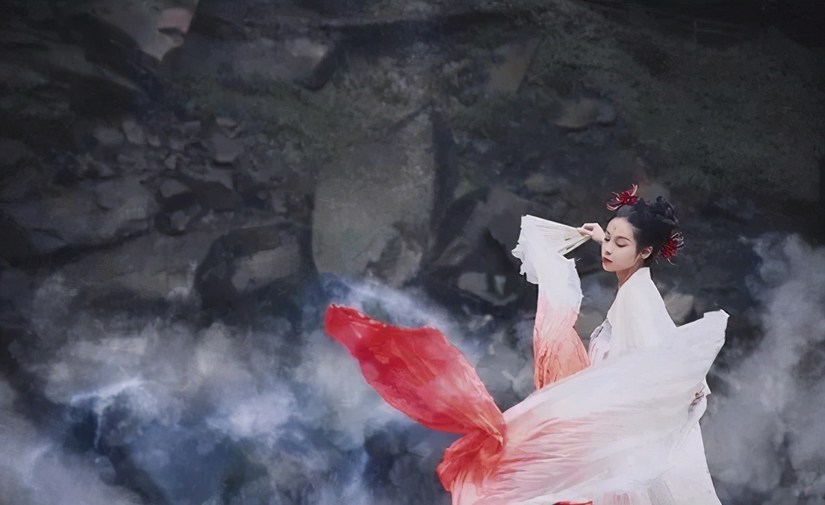 夜泊秦淮近酒家（烟笼寒水月笼沙夜泊秦淮近酒家全诗赏析）